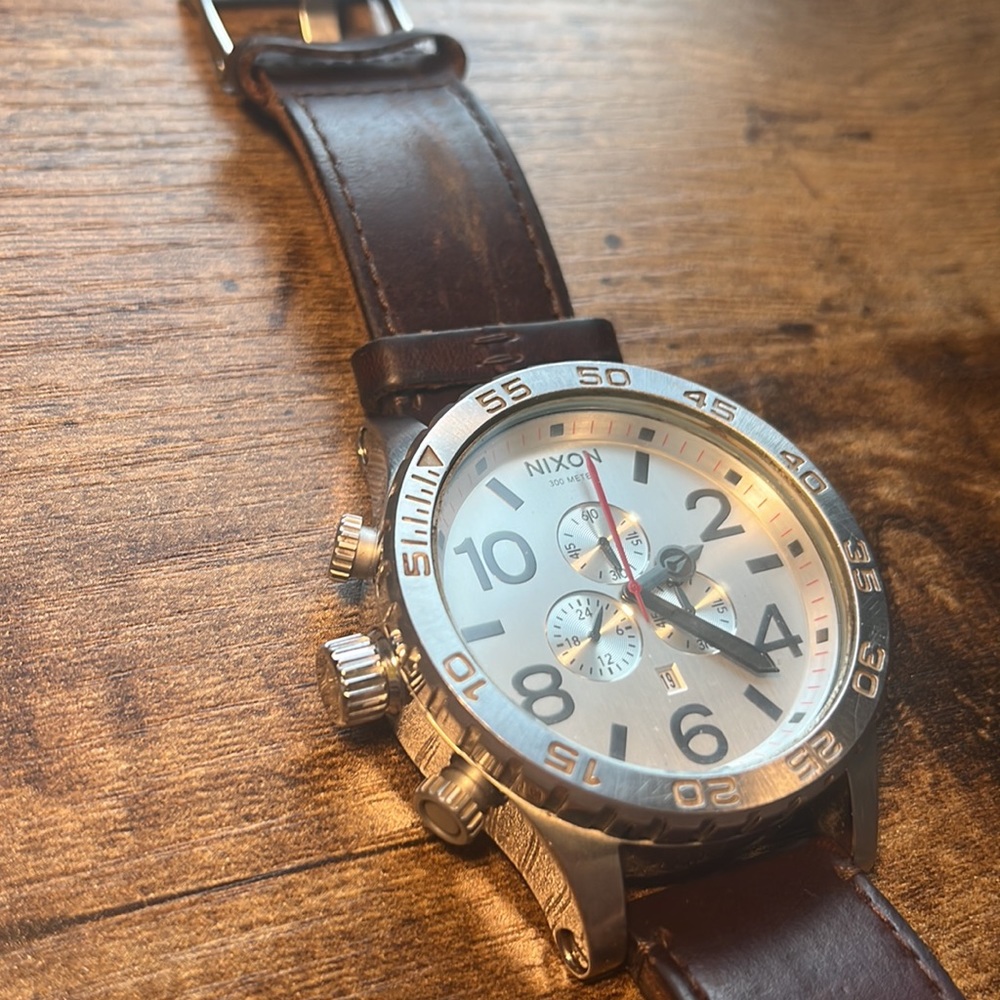 Men’s Nixon 51 30 watch.